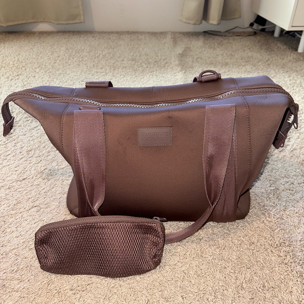 Dagne Dover Landon Caryall